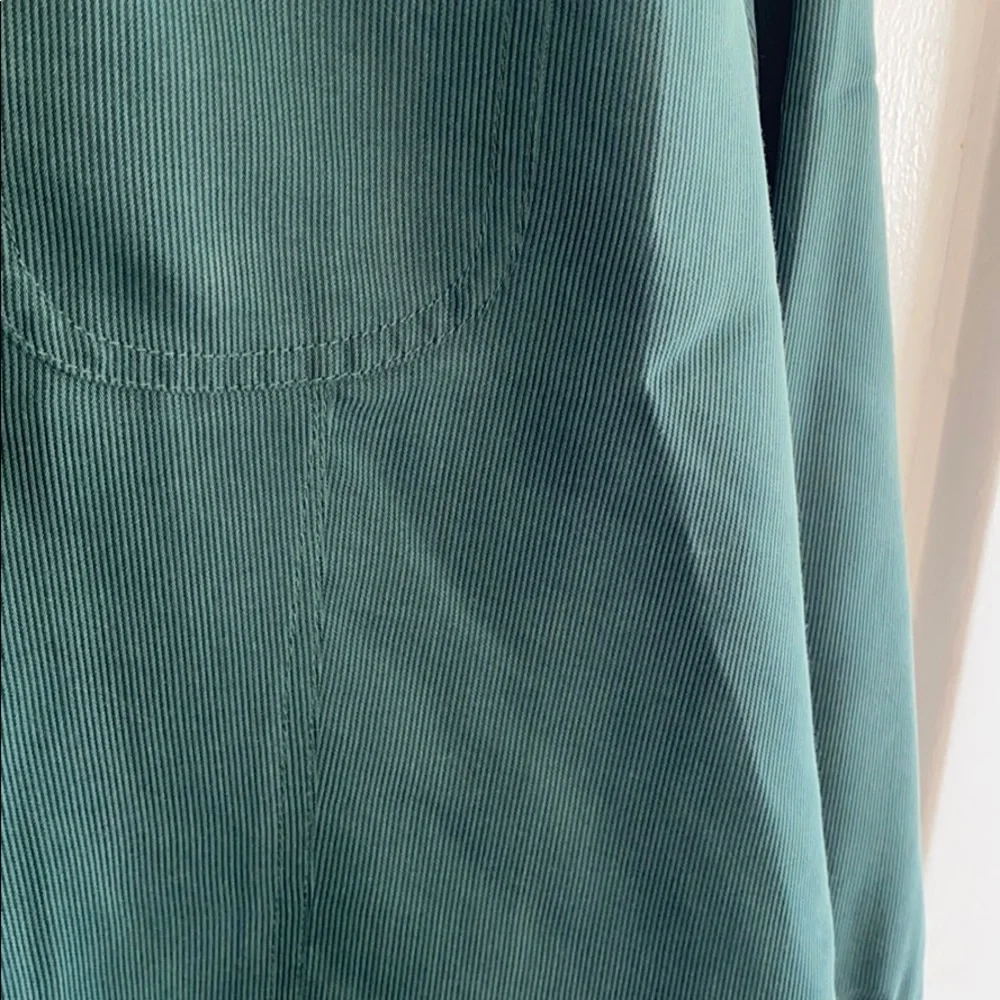 Liz Claiborne long sleeve